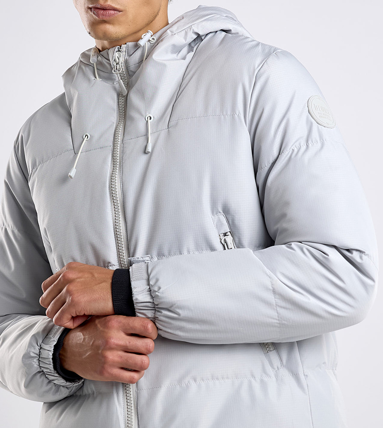 Quilted Hooded Puffer Jacket with Zipper Closure
