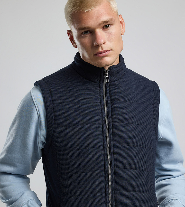 Quilted Gilet with Zipper Closure