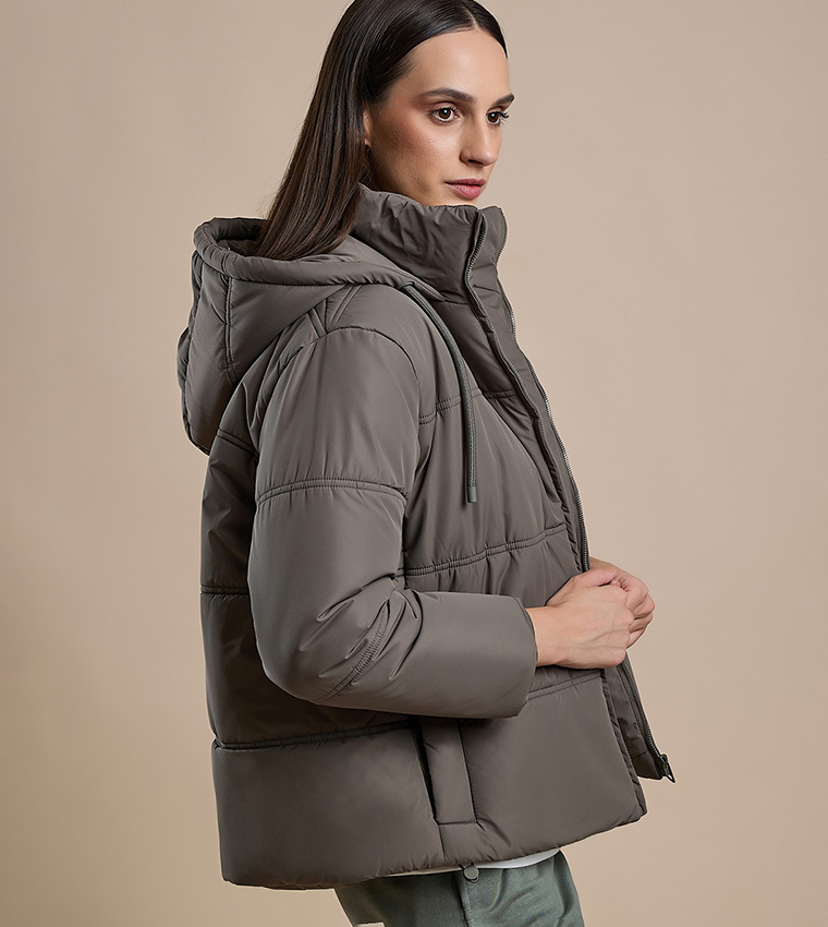 Quilted Hooded Puffer Jacket with Zipper Closure