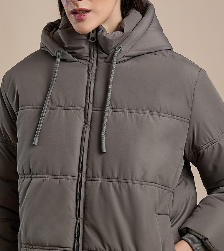 Quilted Hooded Puffer Jacket with Zipper Closure