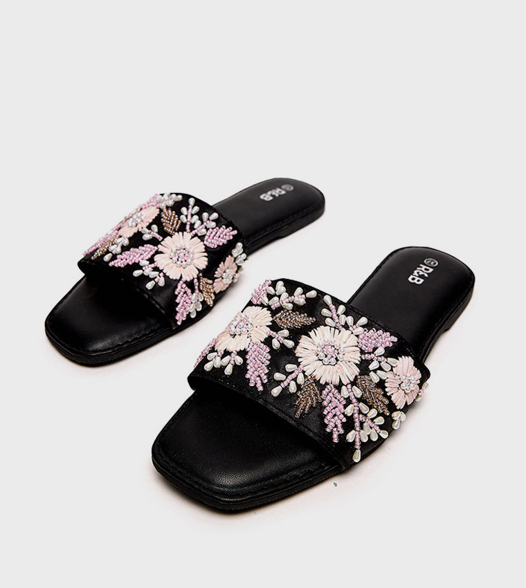 Embellished Flat Sandals