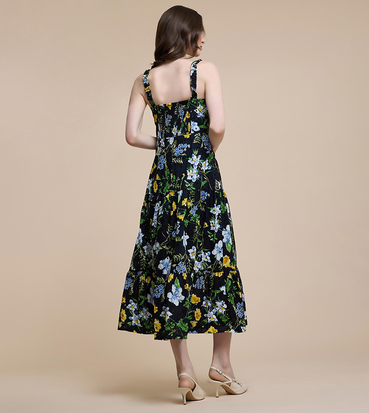 فستان ميدي بطبعة ورود بدون كم بياقة سويتهارت