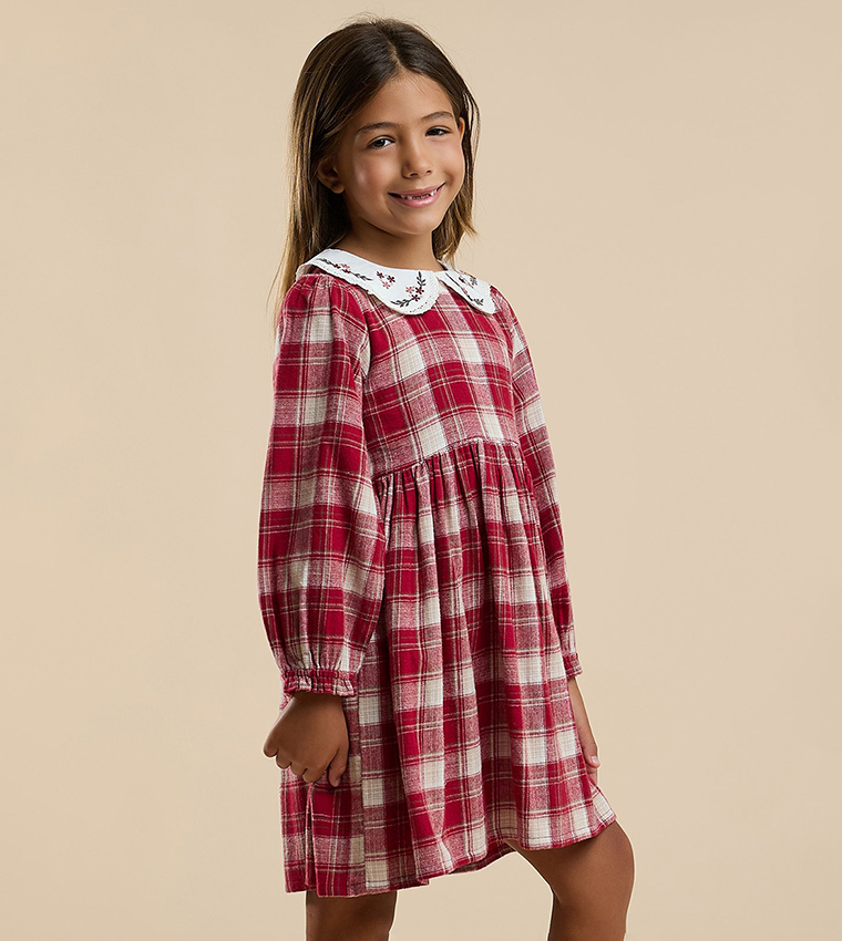 Plaid Flared Dress with Baby Collar and Long Sleeves