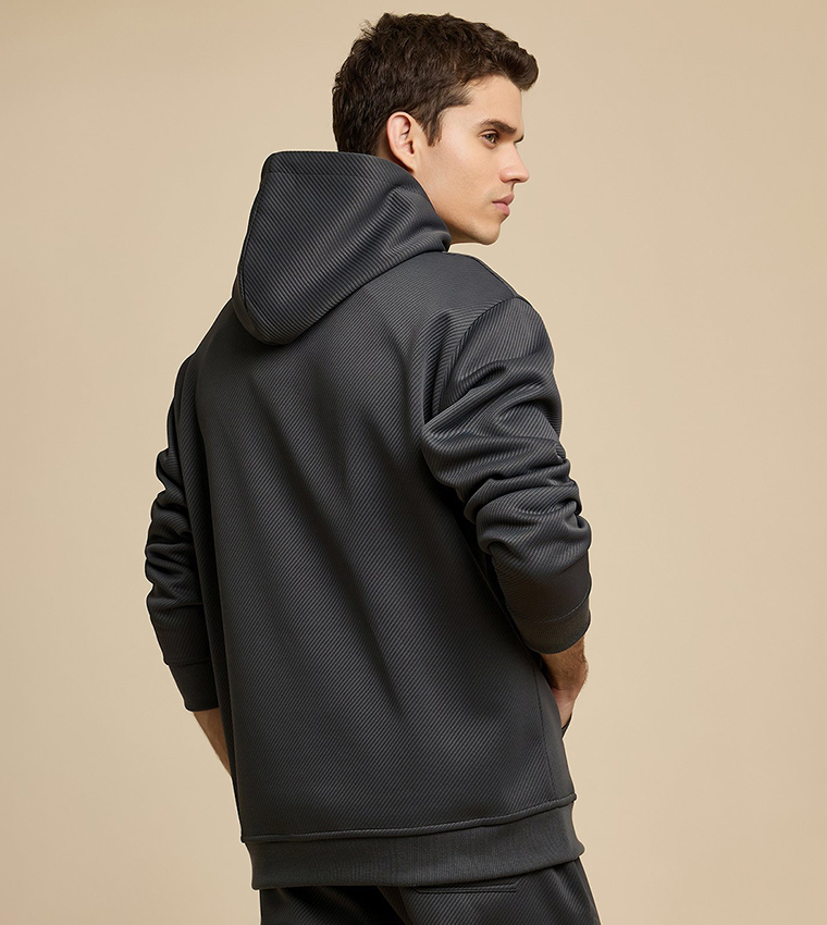 هودي بطبعة وكم طويل