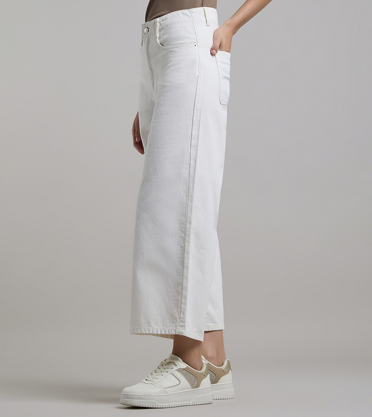 Solid Wide Leg Culotte Jeans with Button Closure