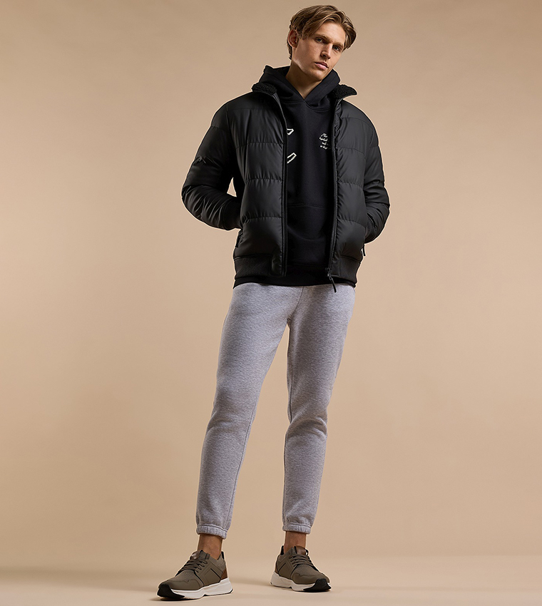 Quilted Puffer Jacket with Zipper Closure