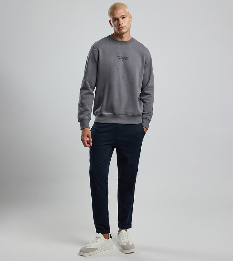 Typography Print Sweatshirt with Crew Neck and Long Sleeves