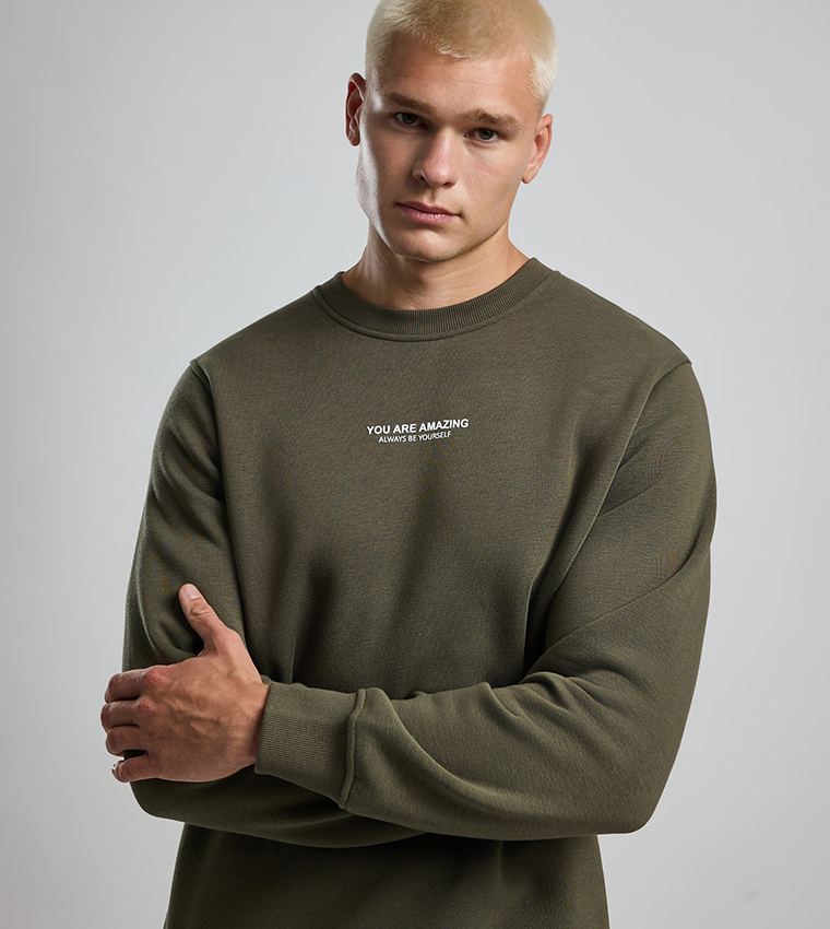 Typography Print Sweatshirt with Crew Neck and Long Sleeves
