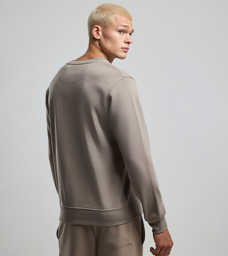 Typography Print Sweatshirt with Crew Neck and Long Sleeves