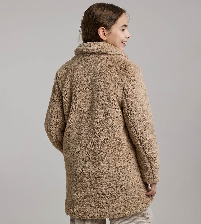 Faux Fur Coat with Collar and Long Sleeves