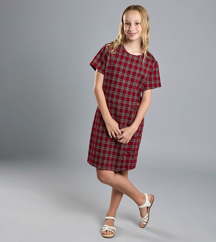 Plaid Shift Dress with Round Neck and Short Sleeves