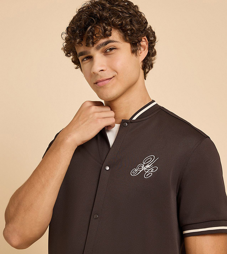 Embroidery Detail Shirt with Stand Collar and Short Sleeves