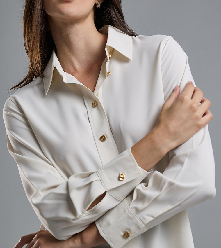 Solid Shirt with Classic Collar and Long Sleeves