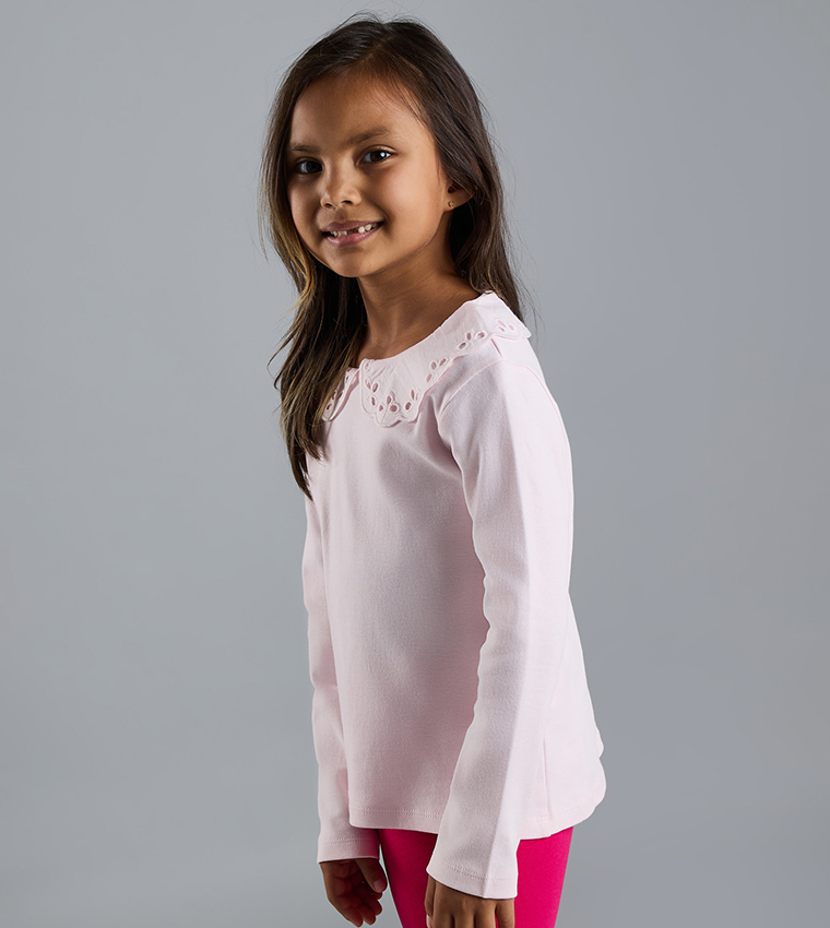 Solid Top with Baby Collar and Long Sleeves