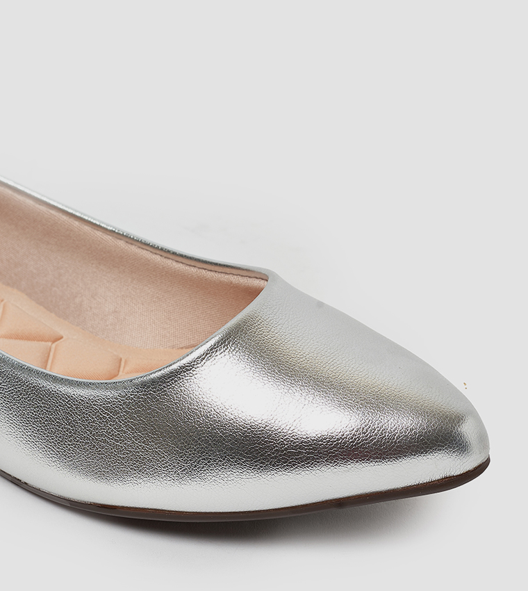 JARETH Pointed Toe Ballerinas