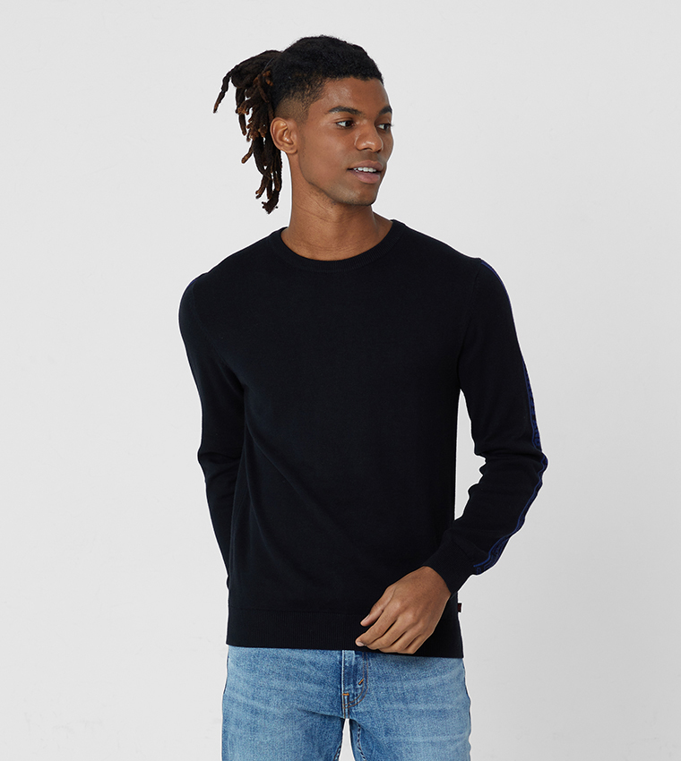 Buy Levi's Long Sleeve Crew Neck Sweatshirt In Blue | 6thStreet Oman