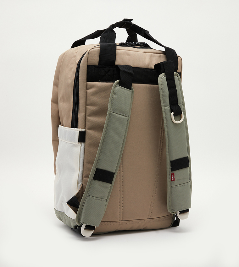 Descubrir 80+ imagen levi's men's roll top backpack Thptnganamst.edu.vn