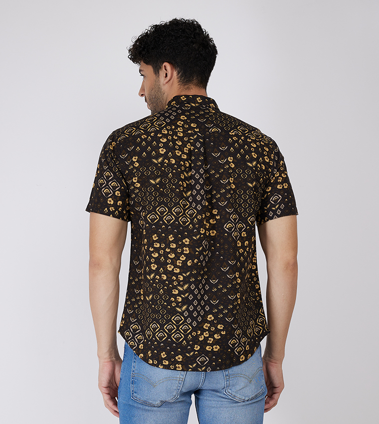 Printed Short Sleeves Shirt
