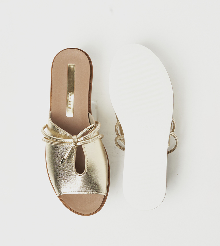 Buy Moleca ANALIA Peep Toe Flat Sandals In Gold | 6thStreet Saudi ...