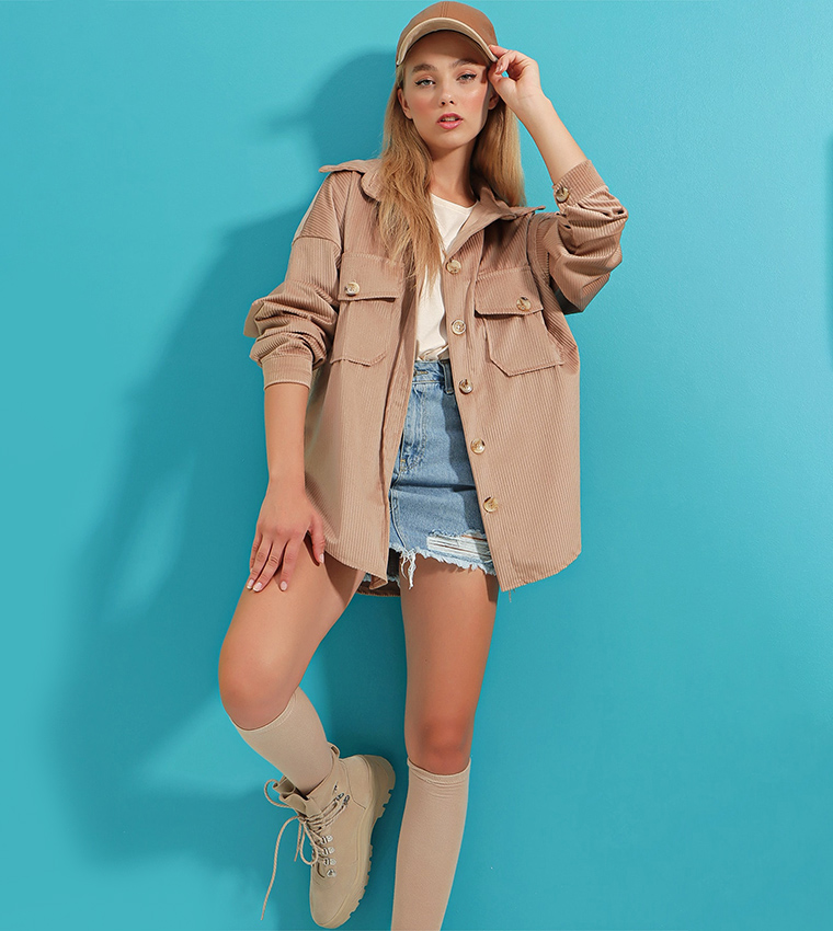 Buy Trend Ala at Stili Velvet Double Pocket Oversized Jacket