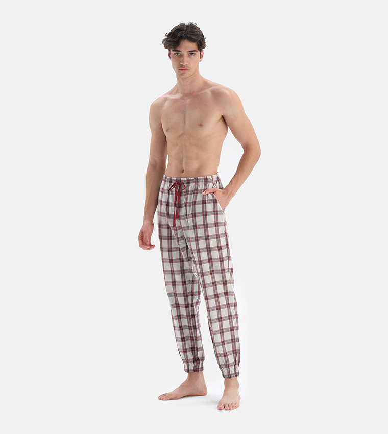 Buy Dagi Checkered Pyjama Bottoms In White 6thStreet Qatar