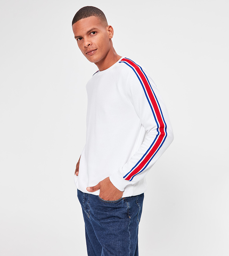 Buy Trendyol Long Sleeve Crew Neck Side Stripe Sweatshirt In White 6thStreet Qatar