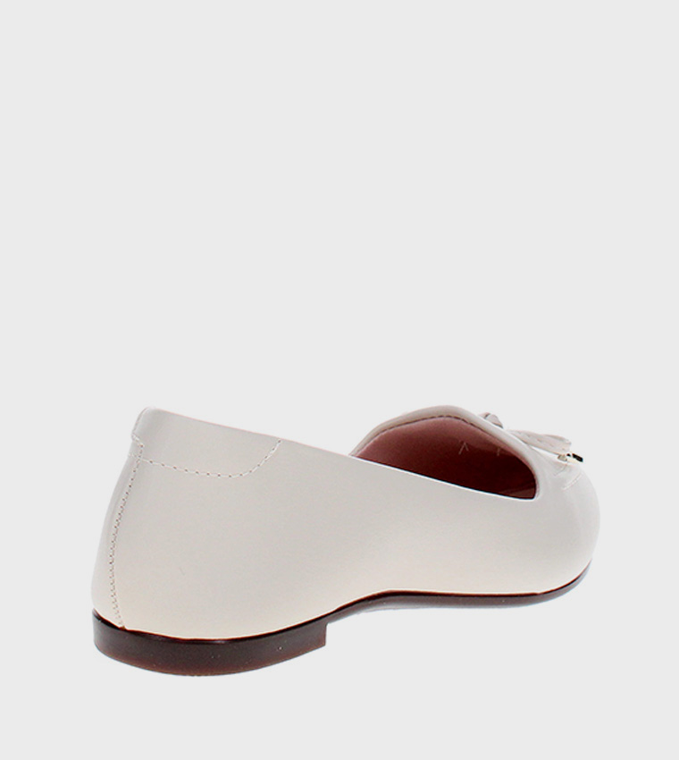Bow Detail Pointed Toe Ballerinas