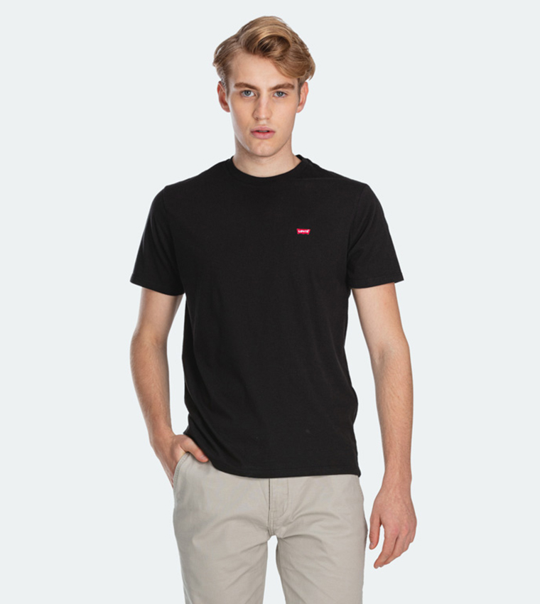 Buy Levi's Classic Hm Tee In Black | 6thStreet Qatar