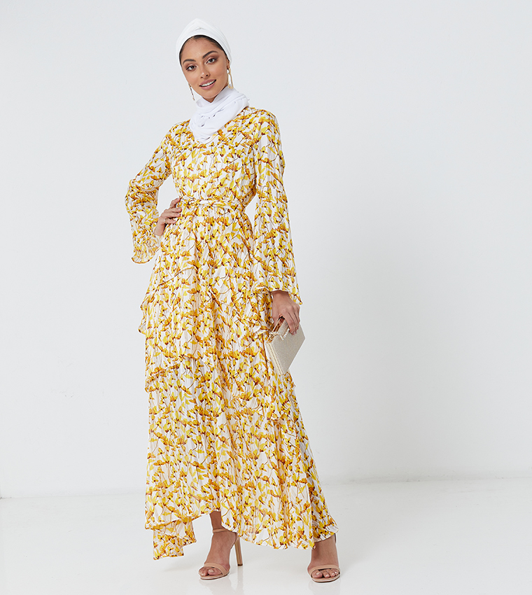 فستان بأكمام طويلة متعدد الألوان