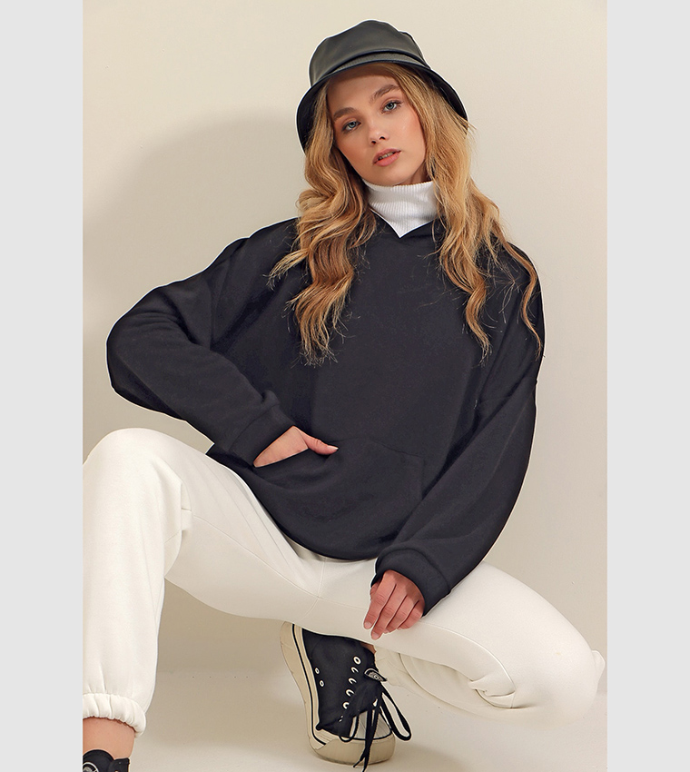 Solid Kangaroo Pocket Oversized Hoodie