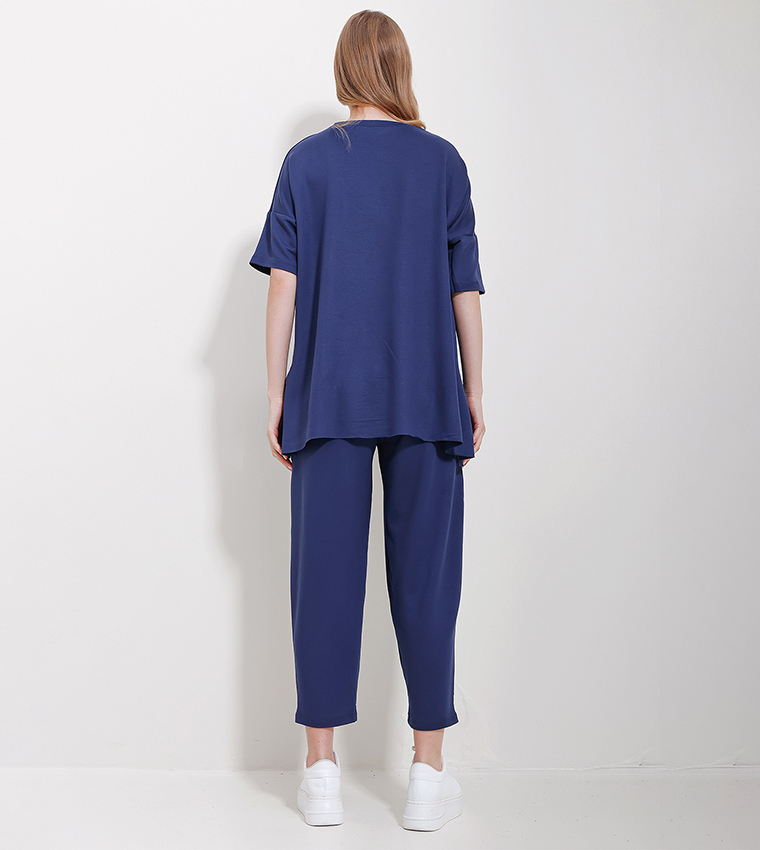 Solid Asymmetric T-Shirt and Pant Set