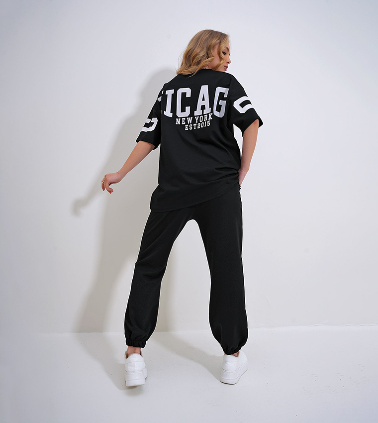 Printed Crew Neck T-Shirt and Joggings Set