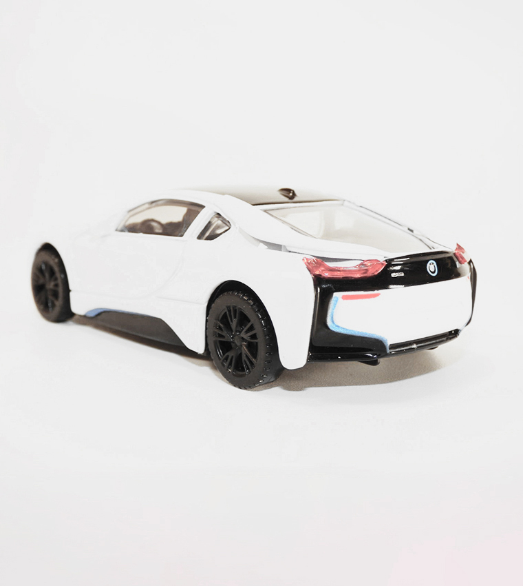 Rastar 1/43 Scale BMW I8 Metal Die-Cast Car - White