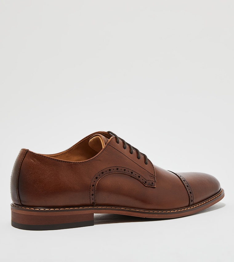 Buy Gino Rossi @ CCC Almond Toe Oxford Shoes In Brown | 6thStreet UAE