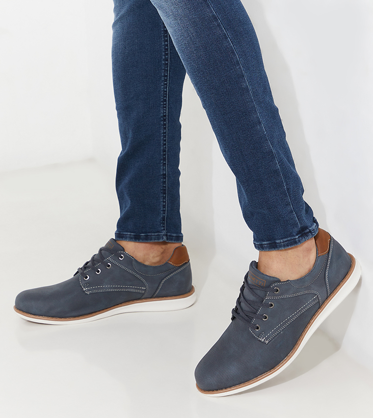 Round Toe Casual Lace Up Shoes