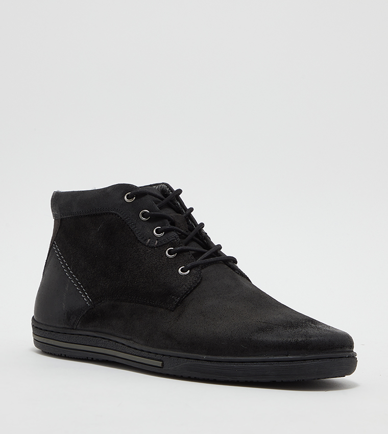 Buy CESARE CAVE @ CCC Round Toe Casual Boots In Black | 6thStreet UAE