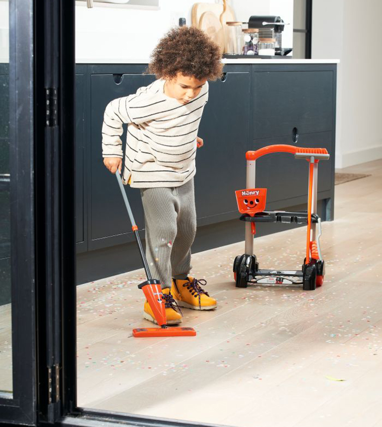 Henry Cleaning Trolley Toy Set - Red (3+)