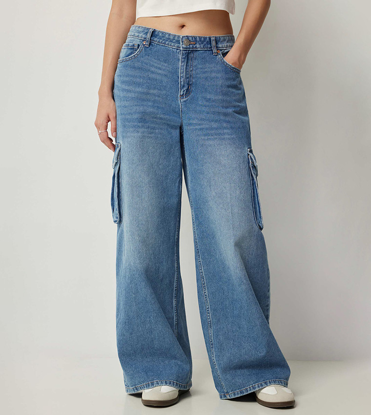 Faded Cargo Wide Leg Jeans