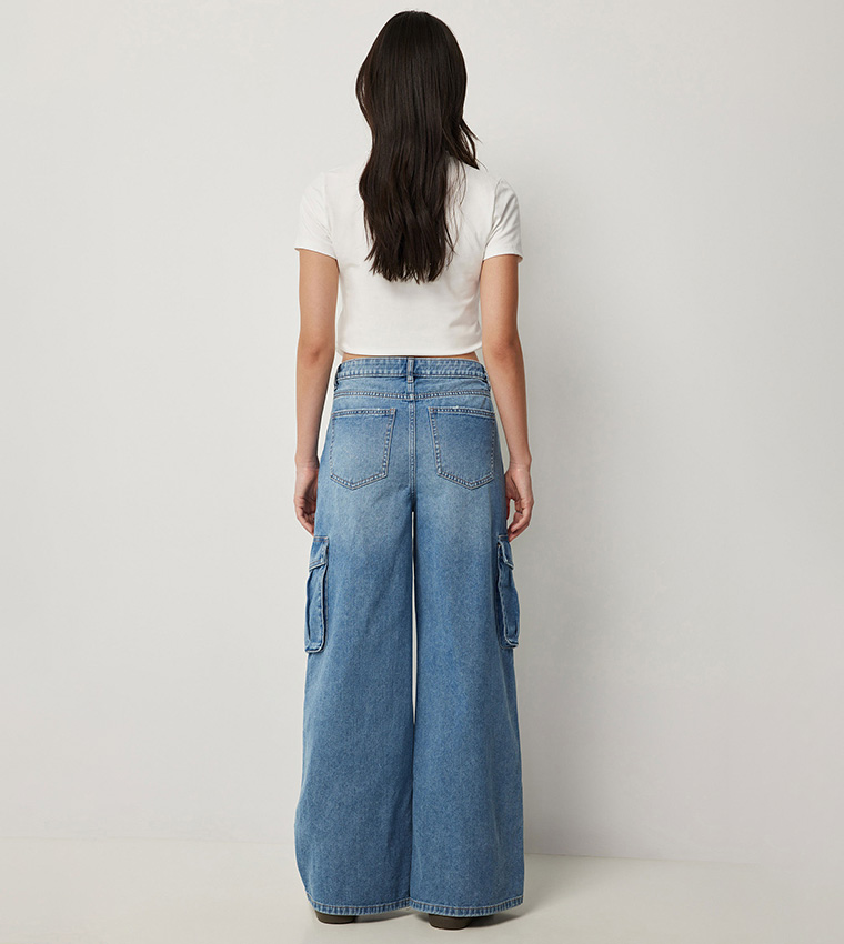 Faded Cargo Wide Leg Jeans