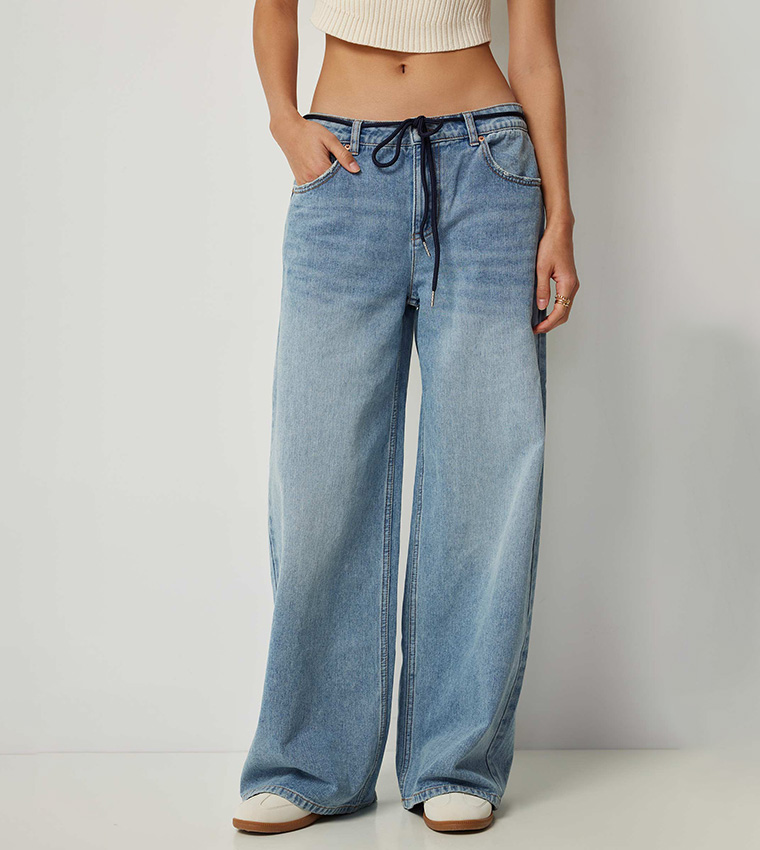 Faded Low Rise Wide Leg Jeans