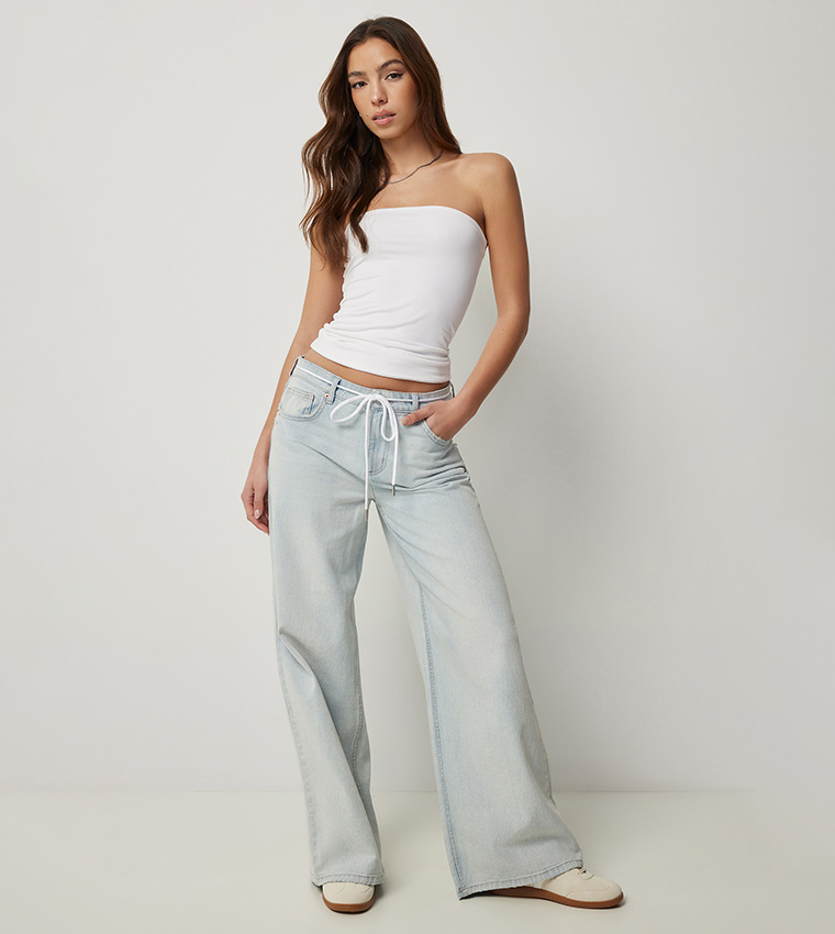 Washed Low Rise Wide Leg Jeans
