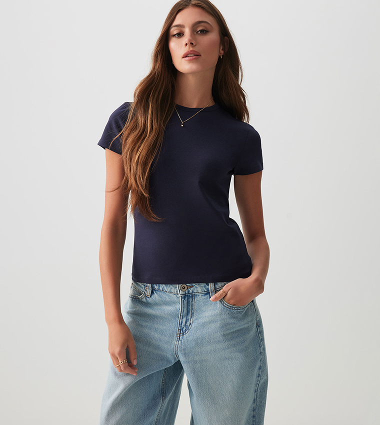 Solid Crew Neck Cropped T-Shirt