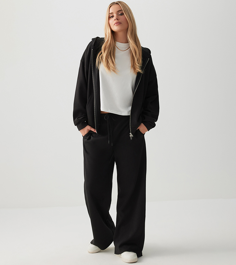 Solid Zippered Hooded Jacket