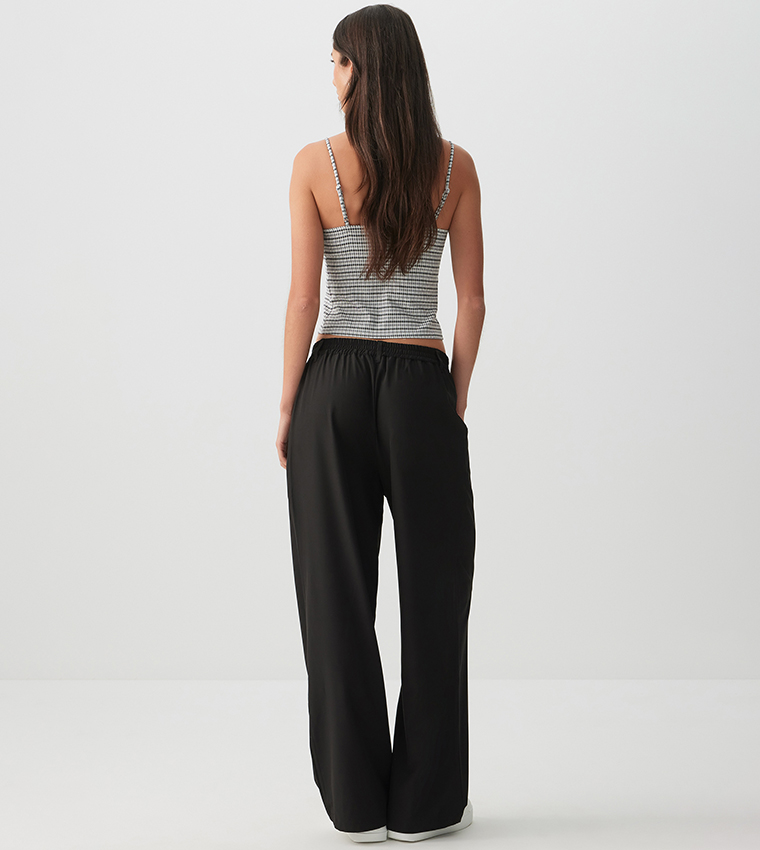 Solid Pleated Wide Leg Trousers