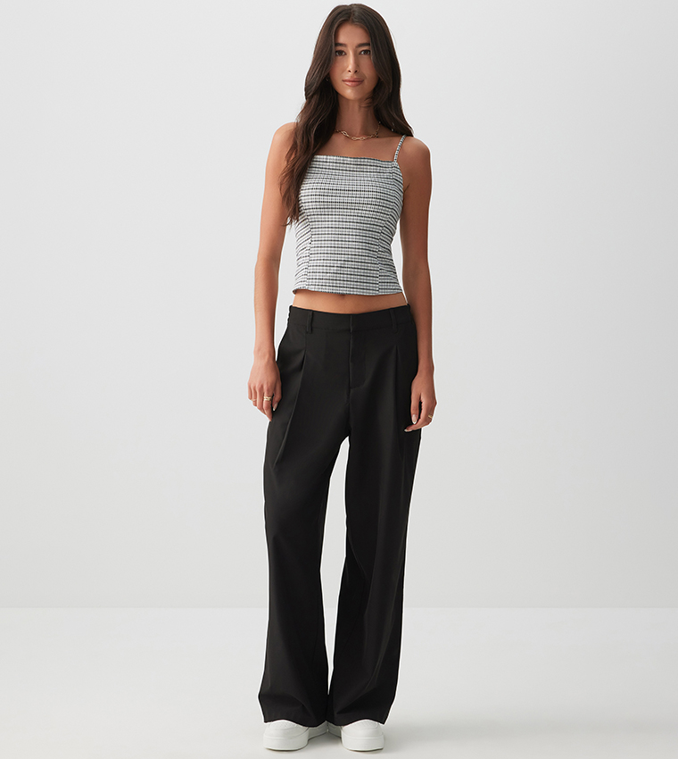 Solid Pleated Wide Leg Trousers