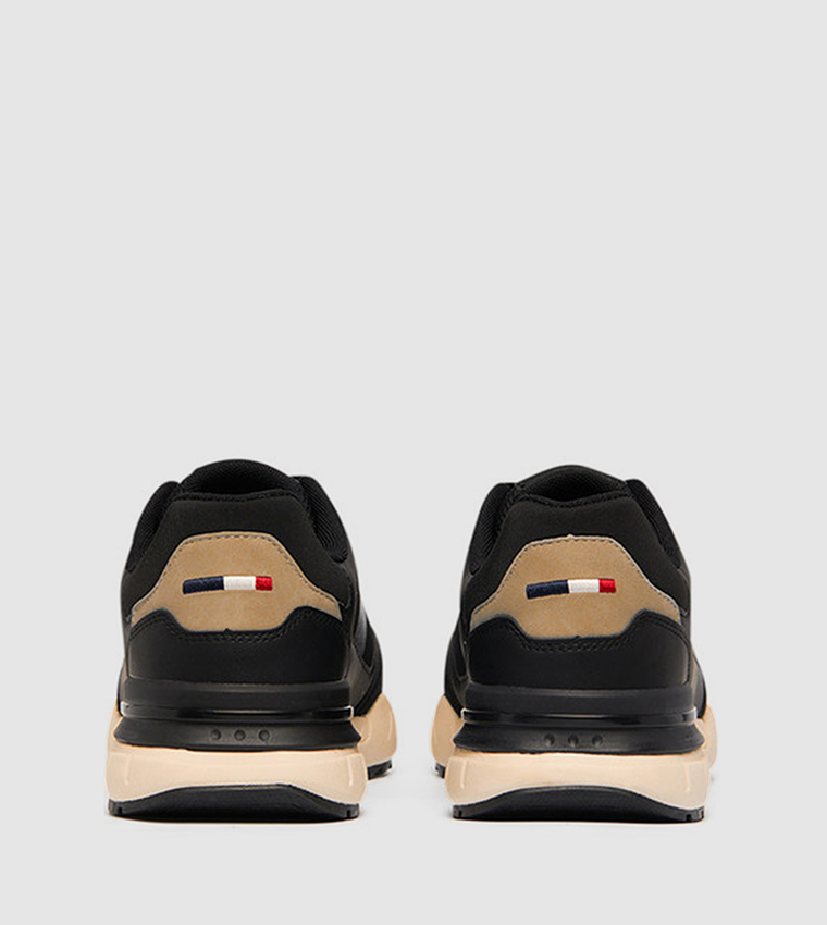 MATCA Logo Detail Lace-Up Sneakers