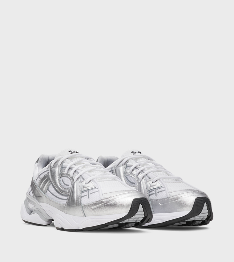 SOLA Textured Low-Top Sneakers