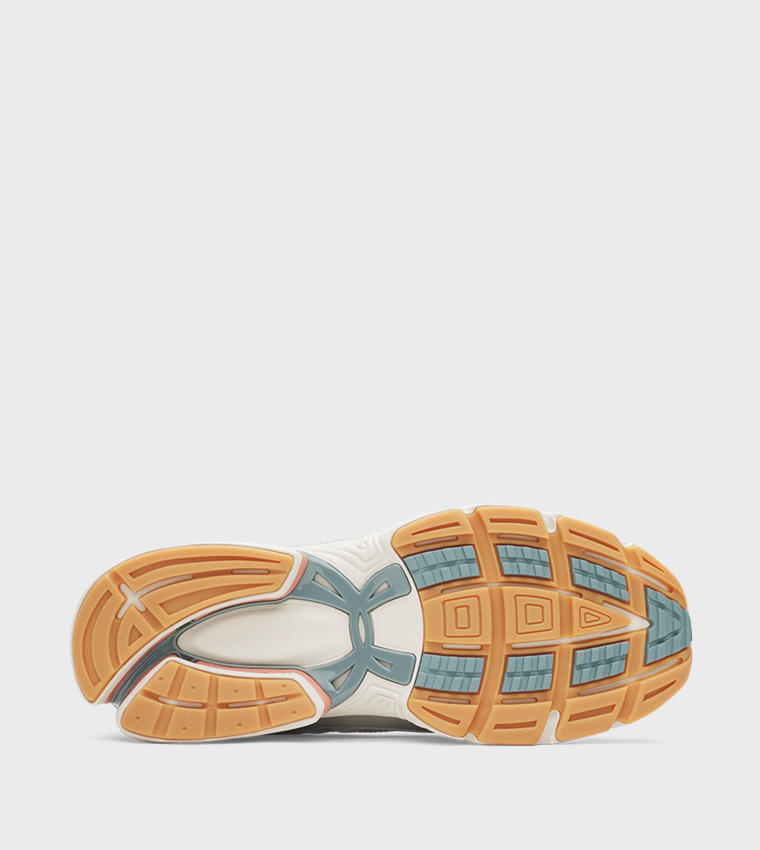 SOLA Textured Low-Top Sneakers