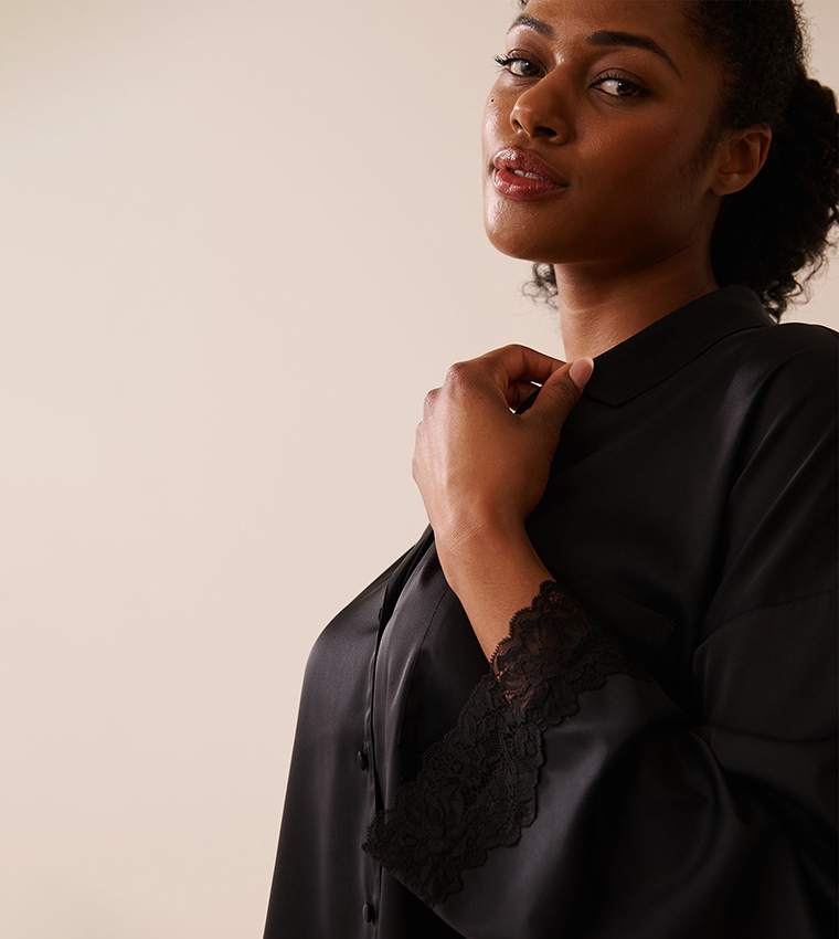 Satin and Lace Trim Long Sleeves Button-Down Sleep Shirt