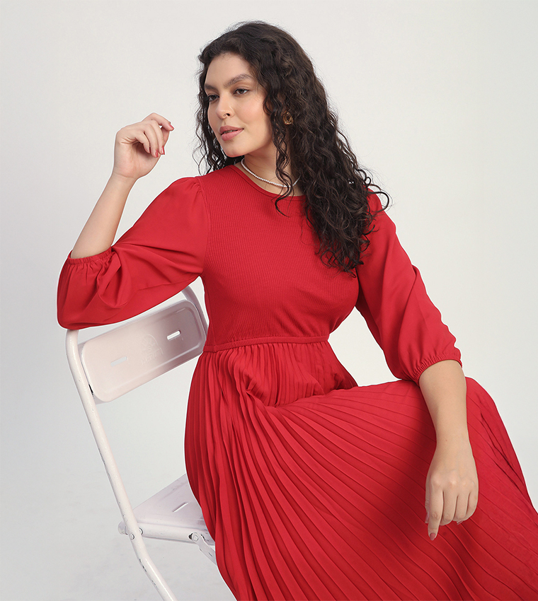 Ribbed Ruffle 3/4 Sleeves Midi Dress